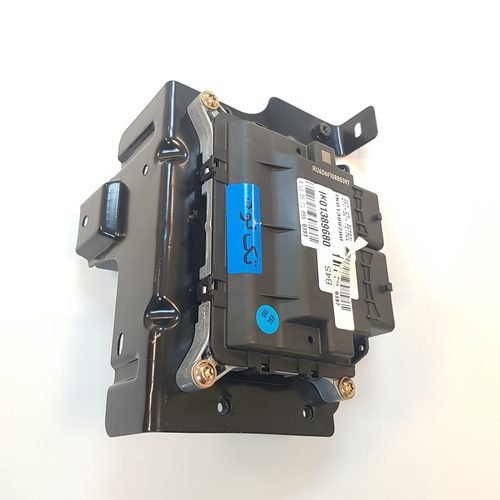 ای سی یو ECU EF7 (واحد کنترل موتور) با پایه (عمده) بسته 5 تایی